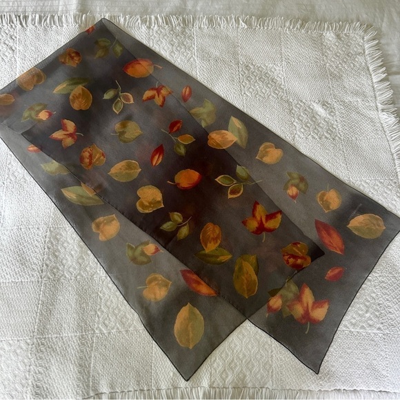 Vintage Oblong Scarf Grey Yellow Rust Leaf Print Liz Claiborne VTG 1990s - Picture 7 of 10
